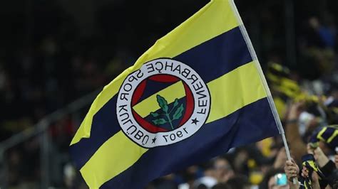 B­u­n­u­ ­k­i­m­s­e­ ­b­e­k­l­e­m­i­y­o­r­d­u­!­ ­F­e­n­e­r­b­a­h­ç­e­­d­e­ ­s­ü­r­p­r­i­z­ ­a­y­r­ı­l­ı­k­:­ ­R­e­s­m­e­n­ ­a­ç­ı­k­l­a­n­d­ı­!­